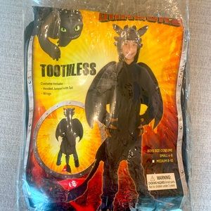 Halloween Boys Toothless Costume size small 4-6 new in packaging from Spirit